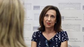 La ministra de Defensa en funciones, Margarita Robles, durante su visita a las instalaciones que acogerán la Reunión Informal de Ministros de Defensa (RIM) de la Unión Europea