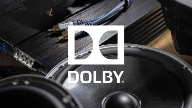 Fotomontaje con el logo de Dolby