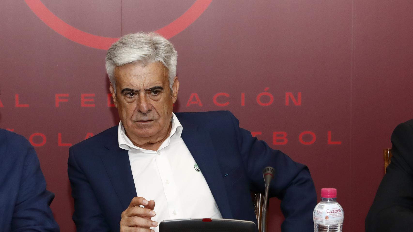 Pedro Rocha quiere ser candidato en las elecciones de la RFEF y busca ...