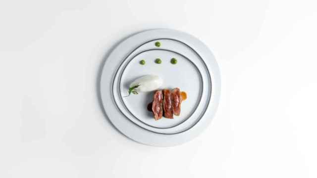 El restaurante 2 estrellas Michelin de Barcelona que homenajea a la Vuelta a España en su menú.