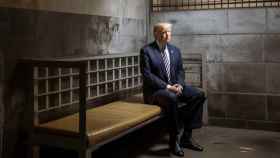 Donald Trump en una celda, imagen creada con inteligencia artificial