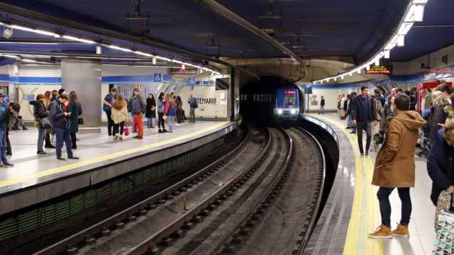 Las obras en el Metro de Madrid continúan en septiembre: estaciones cerradas y líneas con cortes.