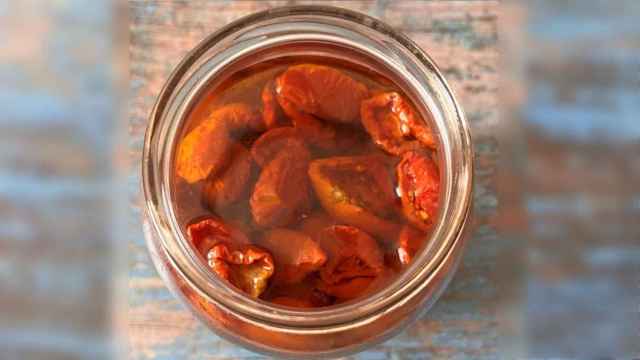Cómo hacer tomates cherry en conserva, una receta para estirar el verano