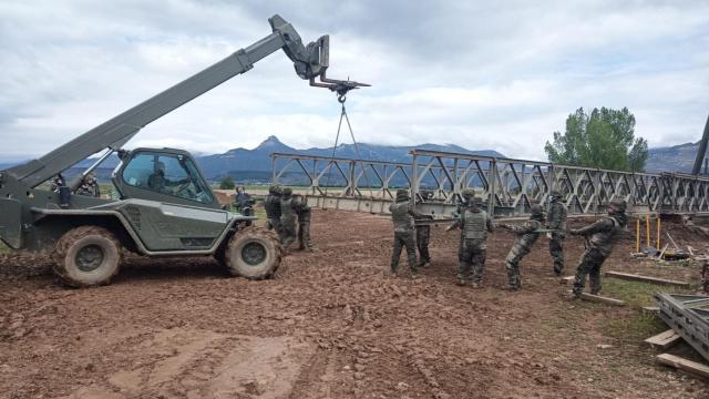 El Ejército trabaja activamente en la reparación urgente del sistema de Picadas