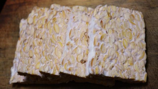 Así es el tempeh, un tesoro asiático repleto de proteínas.