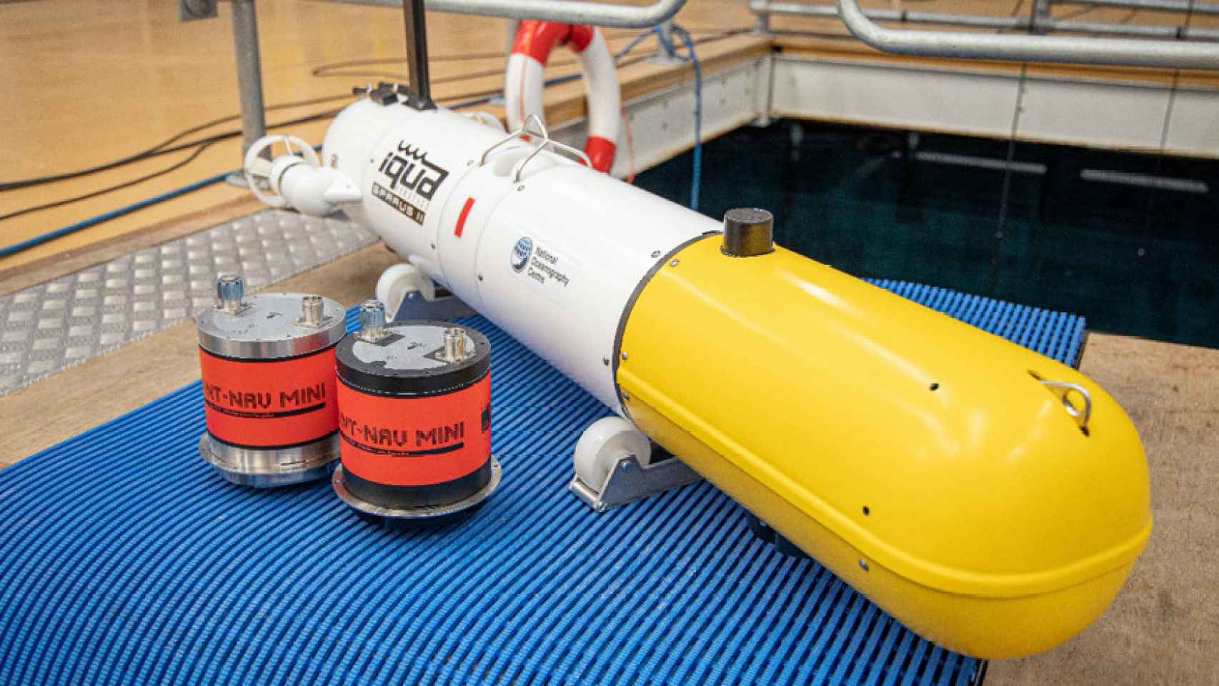 Integración de carga en el dron submarino Sparus II