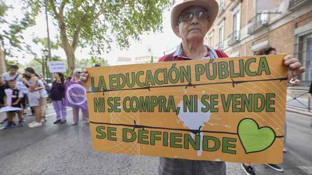 Un manifestante de la Marea Verde en Madrid