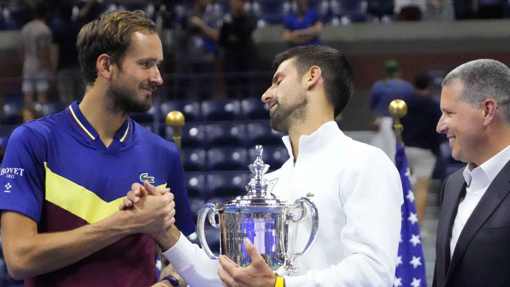 Medvedev y Djokovic, tras la final del US Open 2023