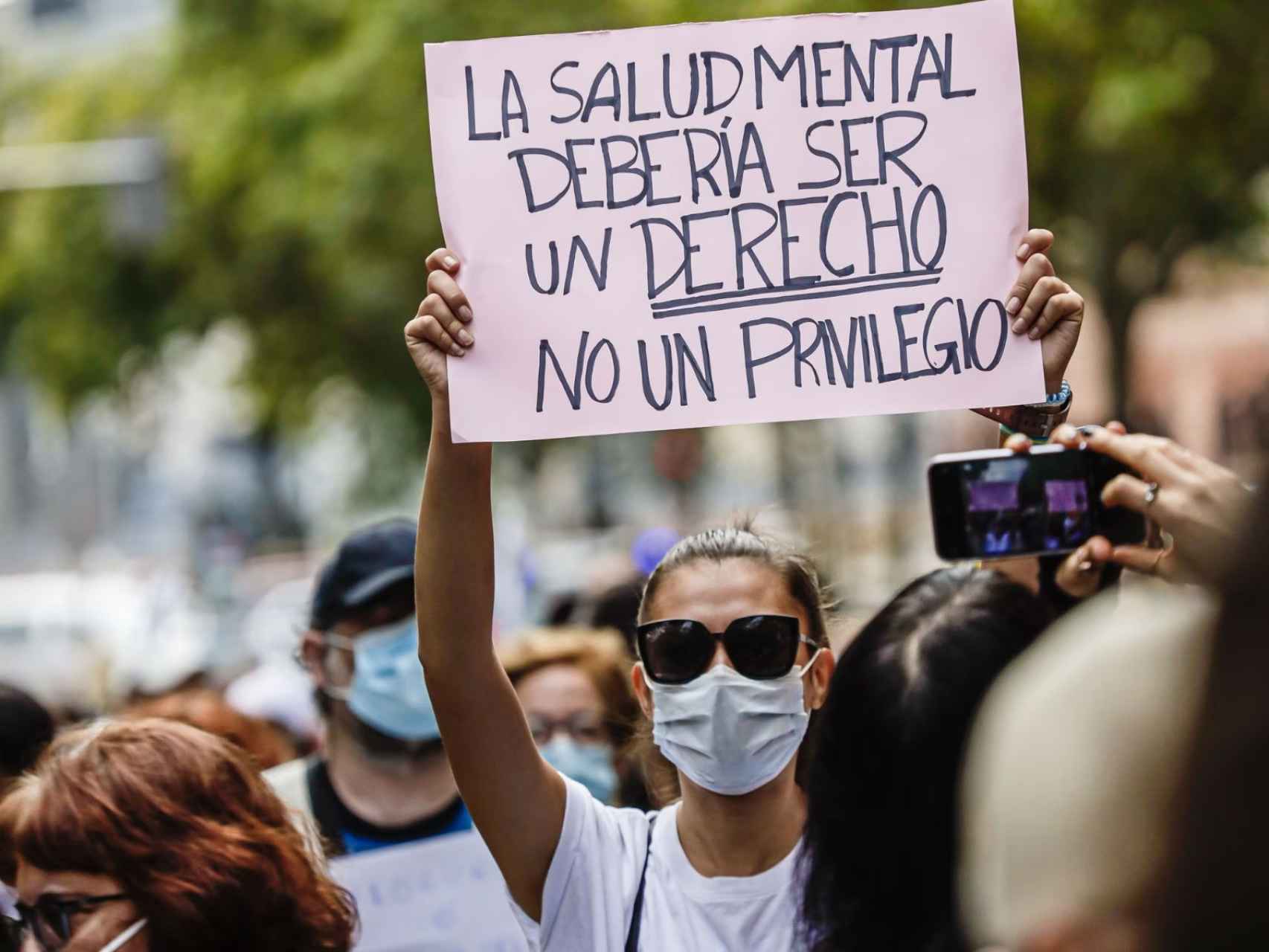 Imagen de una manifestación por la salud mental durante la pandemia en Madrid.