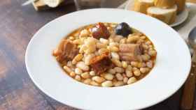 ¿Quién creó la fabada? Esta es la historia del plato tradicional de la gastronomía asturiana