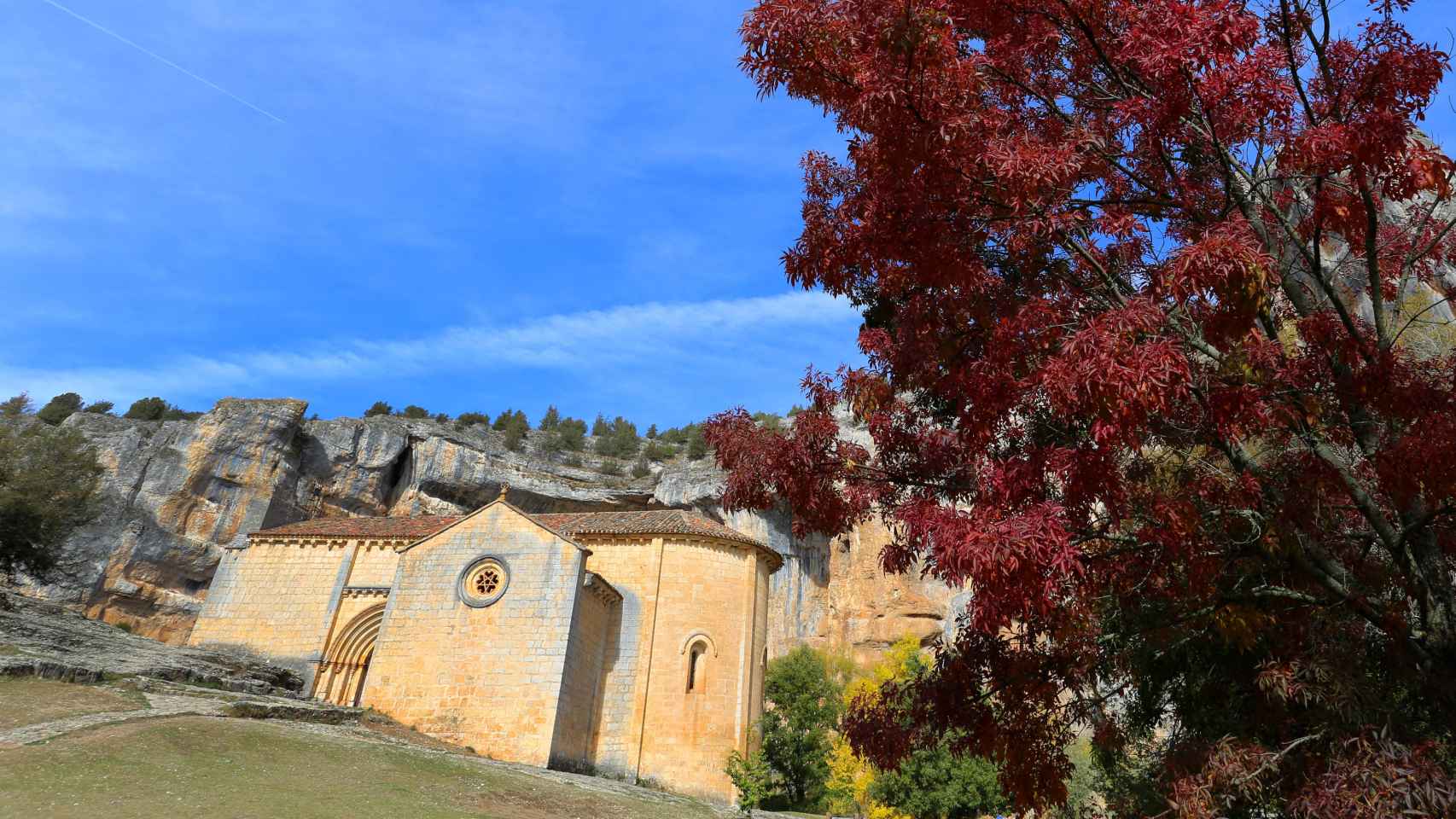 La Ermita de San Bartolomé en el Cañón del Río Lobos, en la provincia de Soria.