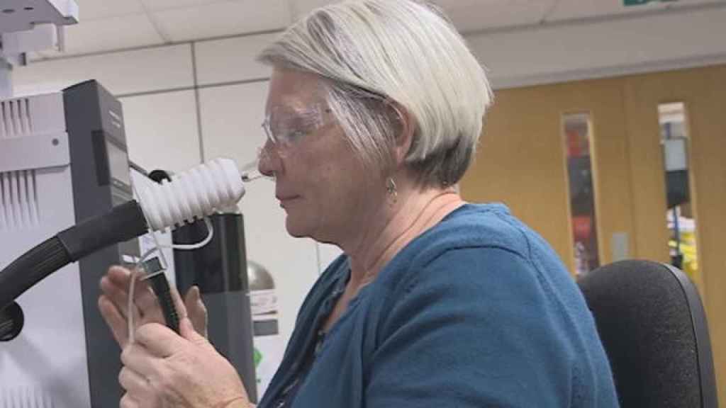 Fotograma del vídeo 'The woman who can smell Parkinson's disease' de la BBC.