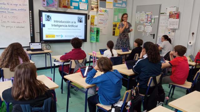 Aula IA de la Universidad de Alicante.