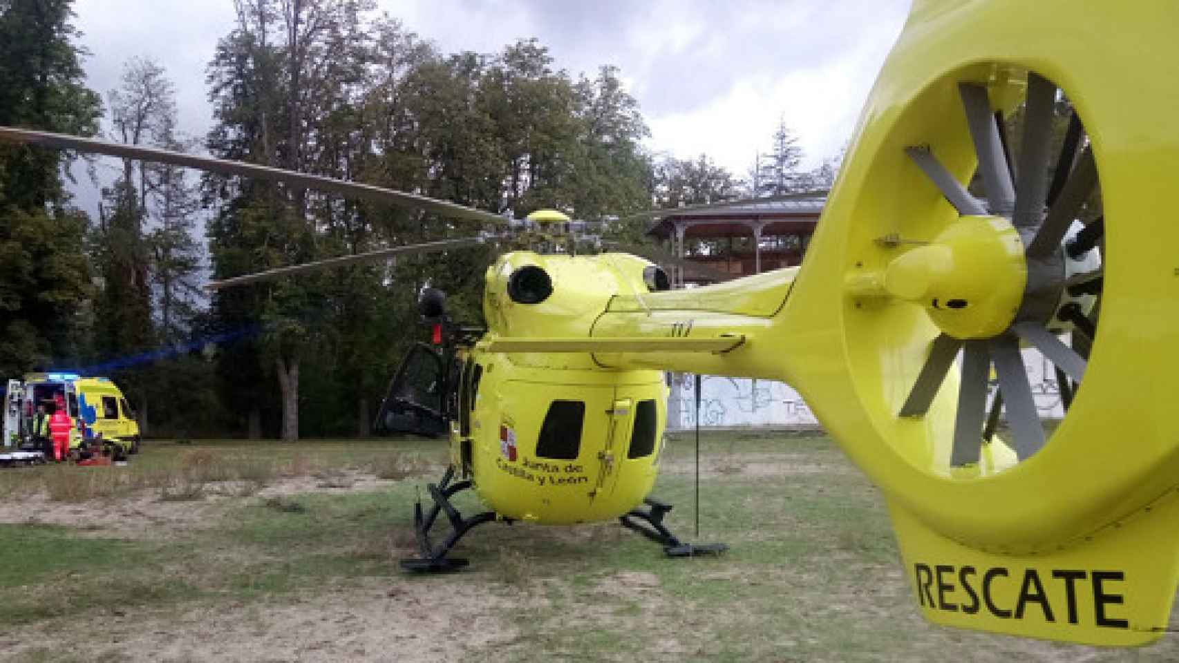 Helicóptero de rescate de la Junta de Castilla y León