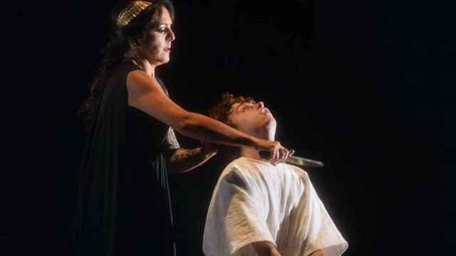 Maria Agresta, como Medea, en un momento culminante de la ópera de Cherubini. Foto: Javier del Real