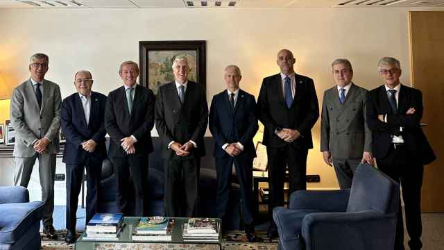 Reunión en la embajada de Portugal