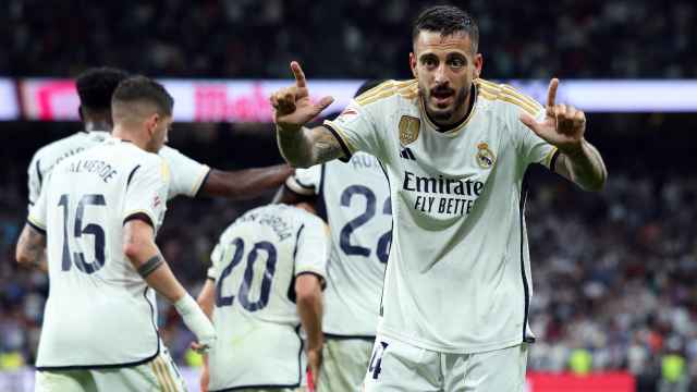 Joselu celebra un gol con el Real Madrid en liga frente a la Real Sociedad.