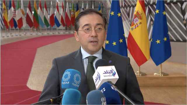 El ministro de Exteriores, José Manuel Albares, durante su comparecencia ante la prensa de este martes en Bruselas