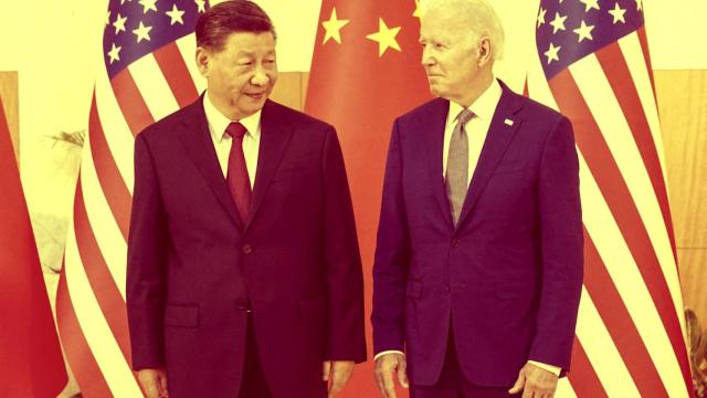 El presidente de China, Xi Jinping, y su homólogo estadounidense, Joe Biden, durante la cumbre del G-20.