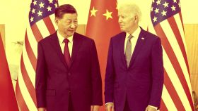 El presidente de China, Xi Jinping, y su homólogo estadounidense, Joe Biden, durante la cumbre del G-20.