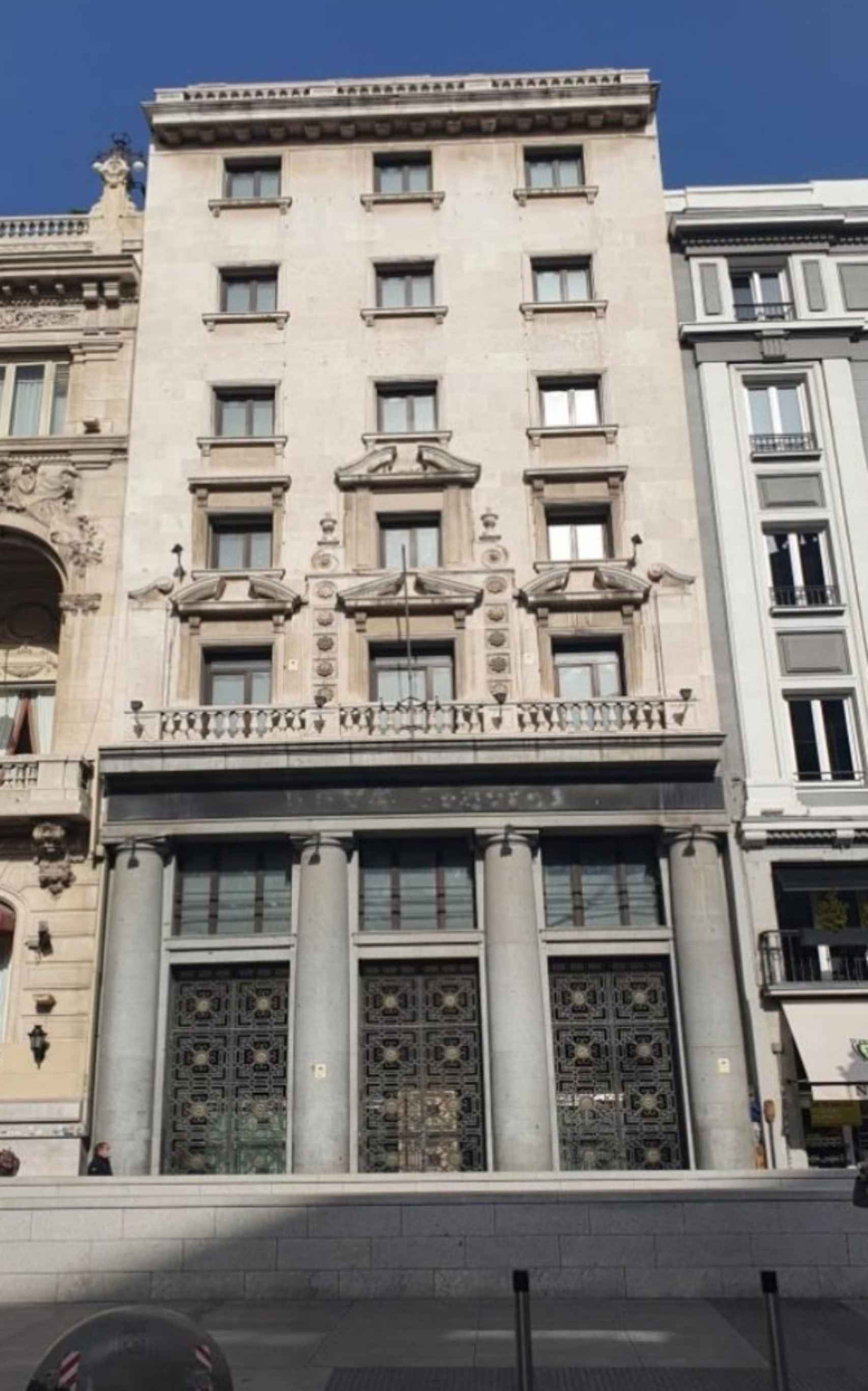 Edificio de Alcalá 17, donde Byou establecerá un hotel de cuatro estrellas.