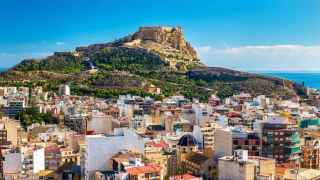 'Alicante, entre dos castillos': más de 800 personas completan la yincana turística de la ciudad