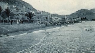 ¿De dónde viene el nombre de la playa del Postiguet de Alicante?
