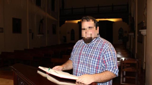 El sacerdote detenido en Málaga, recibiendo los Ministerios Laicales en 2014.