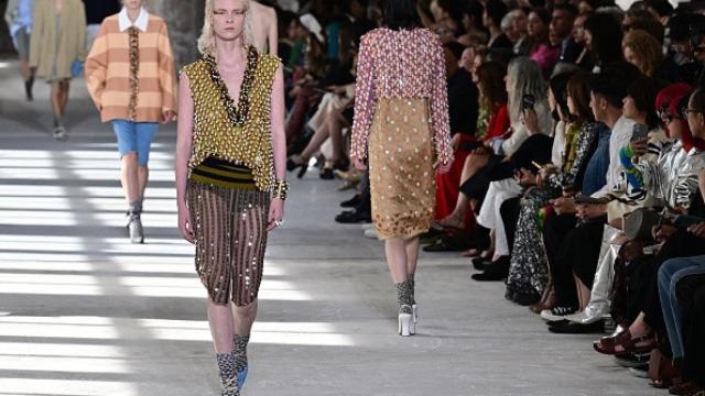 Semana de la Moda de Londres: las 12 tendencias que debes retener de las  colecciones primavera/verano 2024