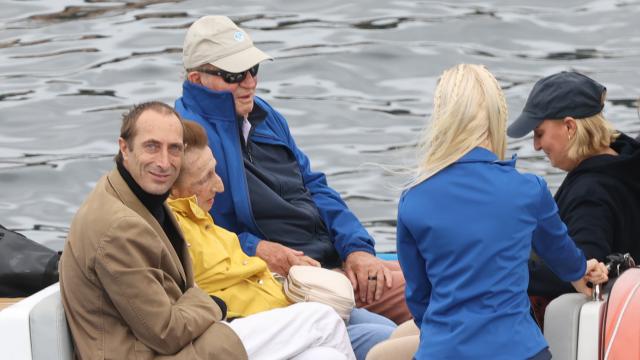 El rey Juan Carlos, la infanta Margarita, Alfonso y María Zurita.