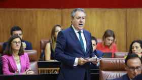 El líder del PSOE andaluz, Juan Espadas, en el pleno del Parlamento andaluz.