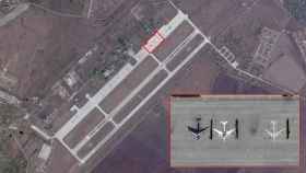 Imagen de satélite que muestra los señuelos de los Tu-95MS en la base aérea de Engels.