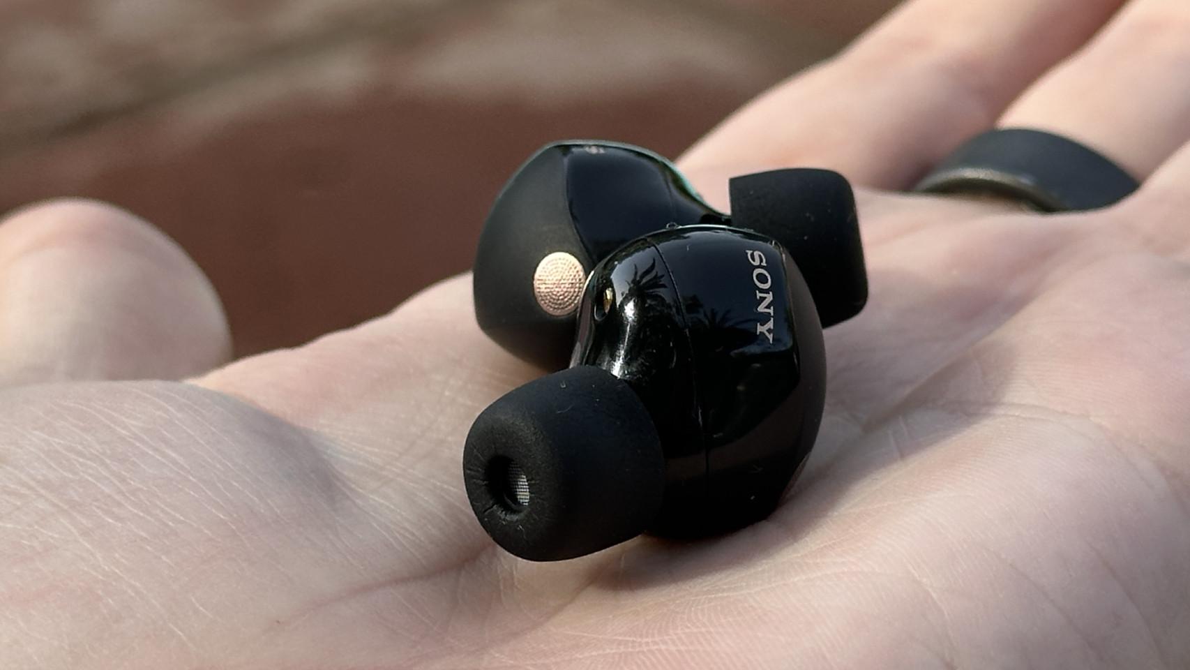 Sony WF-1000XM3: los auriculares que pueden hacer la competencia a los  AirPods porque tienen justo lo que les falta los de Apple