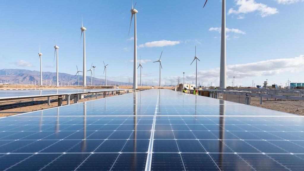 Hibridación de parque eólico y fotovoltaico.