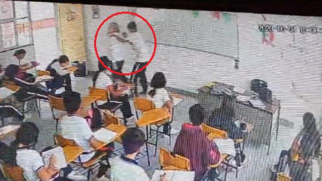 Captura del brutal ataque vivido en un instituto de México.