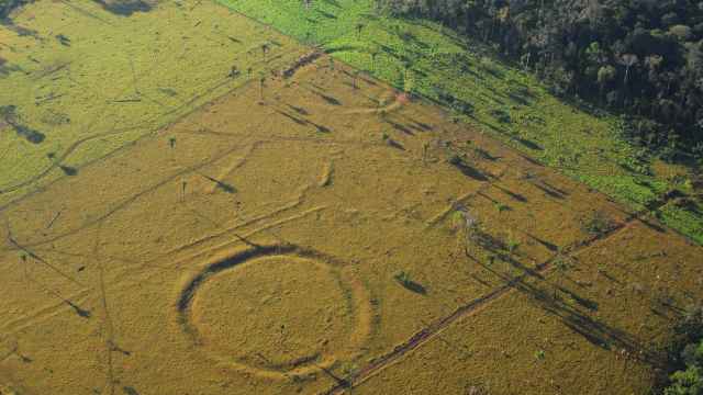 Una estructura arqueológica identificada en el Amazonas.