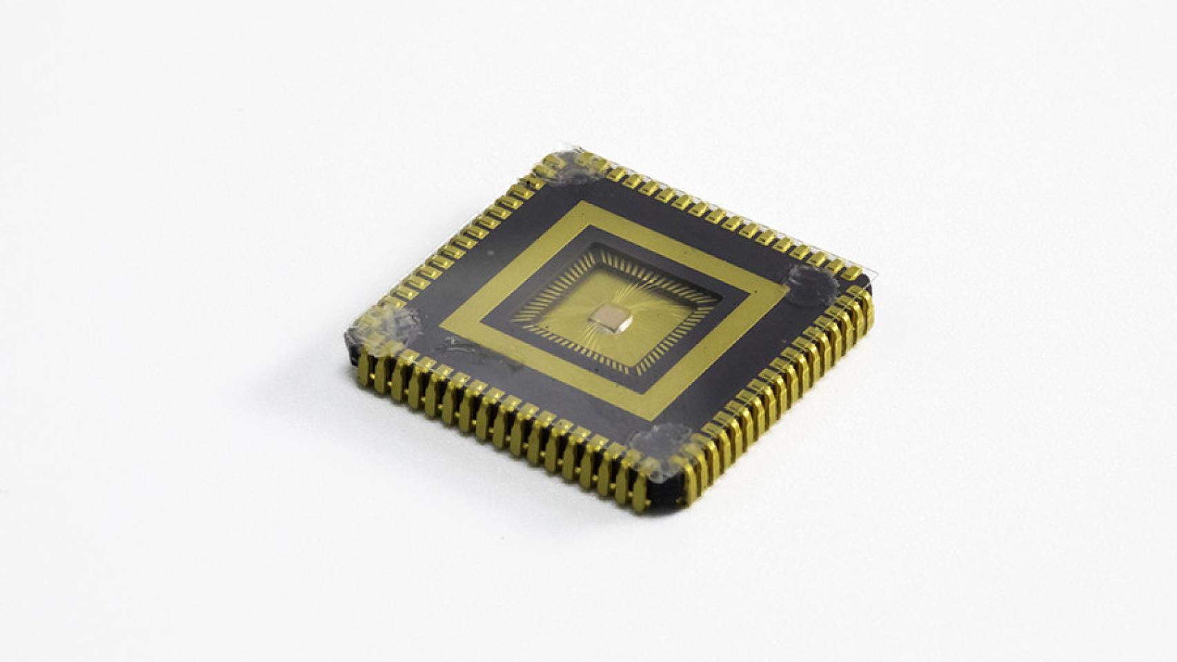 Diseñan en España un chip criptográfico para proteger de los hackers