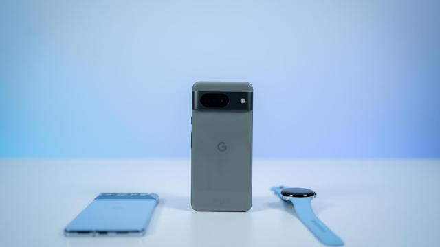 hunde el precio del Google Pixel 8 y le añade un cupón de descuento  extra para destrozar a la competencia