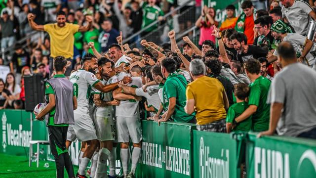 Los jugadores del Elche.