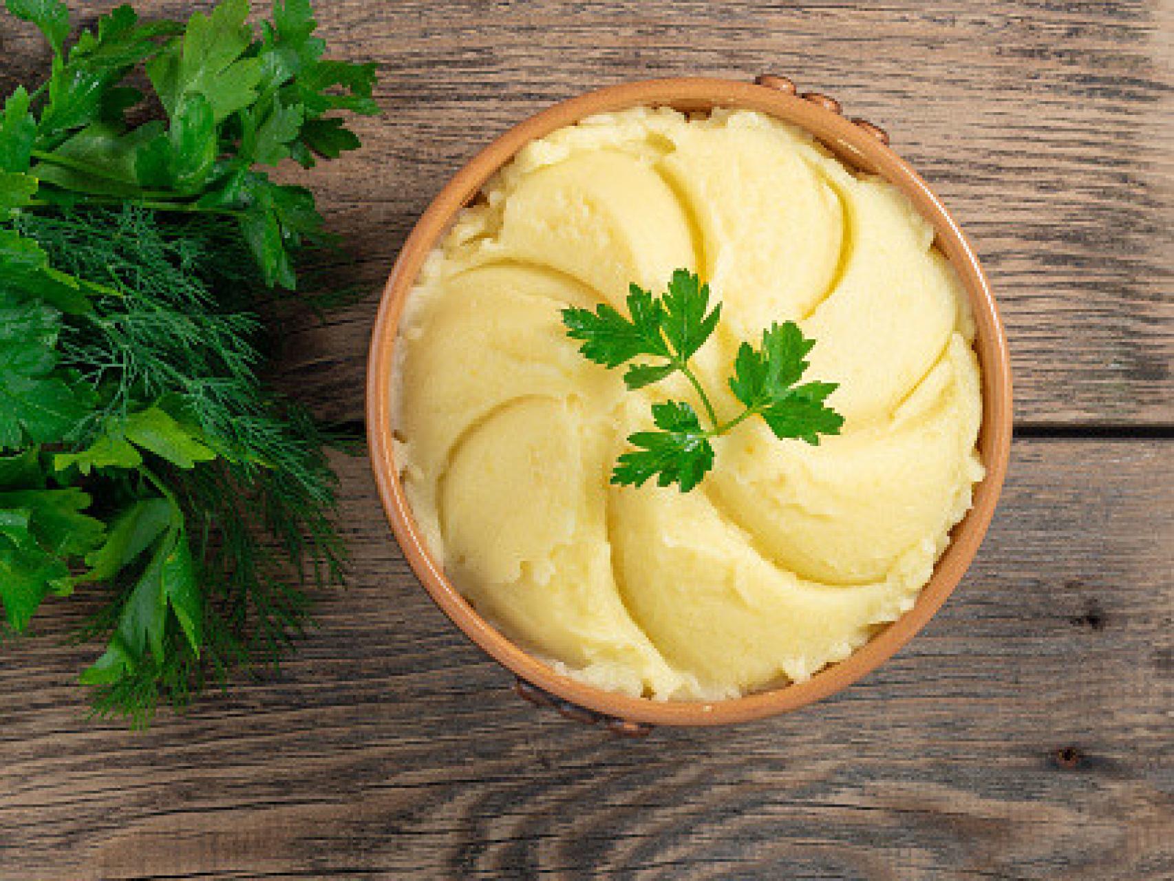 Puré de patatas al azafrán y mandarina