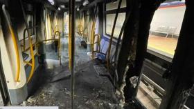 Imagen de cómo quedo el interior del vagón de Metro subida por el concejal de Vox.