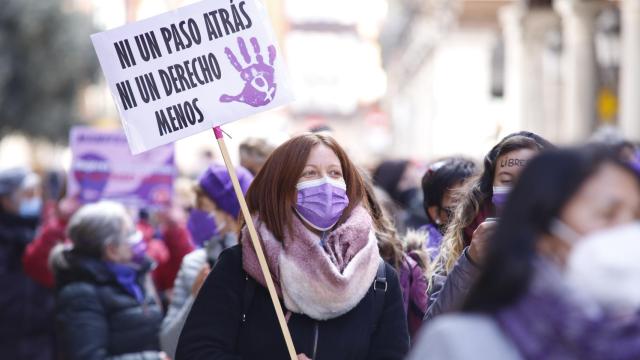 Hasta lograr la igualdad (EP)