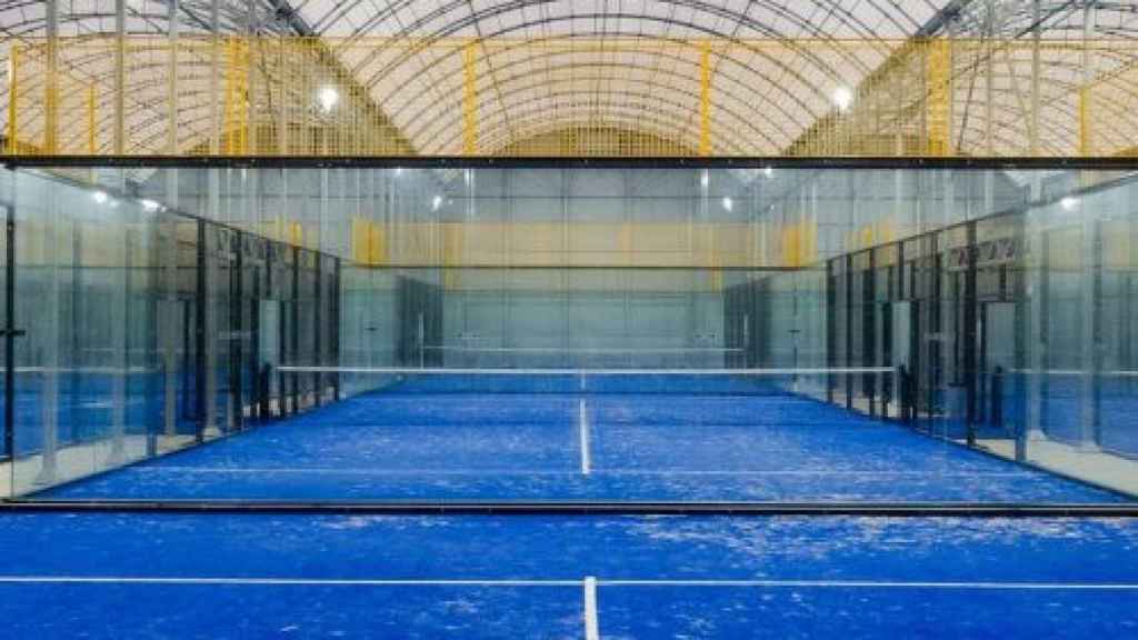 Instalación de Padel Indoor Punta Chica, la nueva apuesta de Ciudad de la Raqueta y Olympia Sports en Alcalá de Henares.