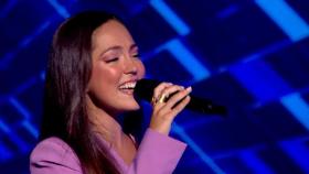 Así fue la actuación de María Parrado que enamoró a la audiencia de 'Dúos increíbles'