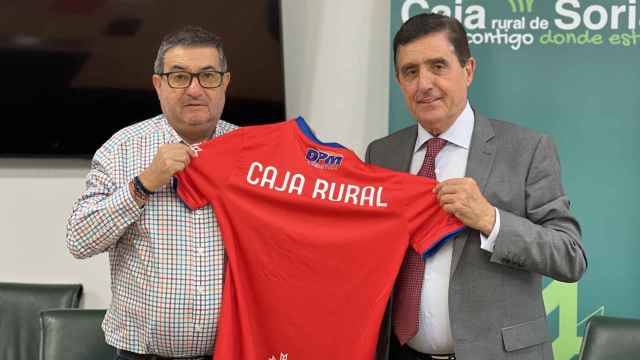 Caja Rural de Soria y el Numancia firman la renovación de su histórica alianza de patrocinio.