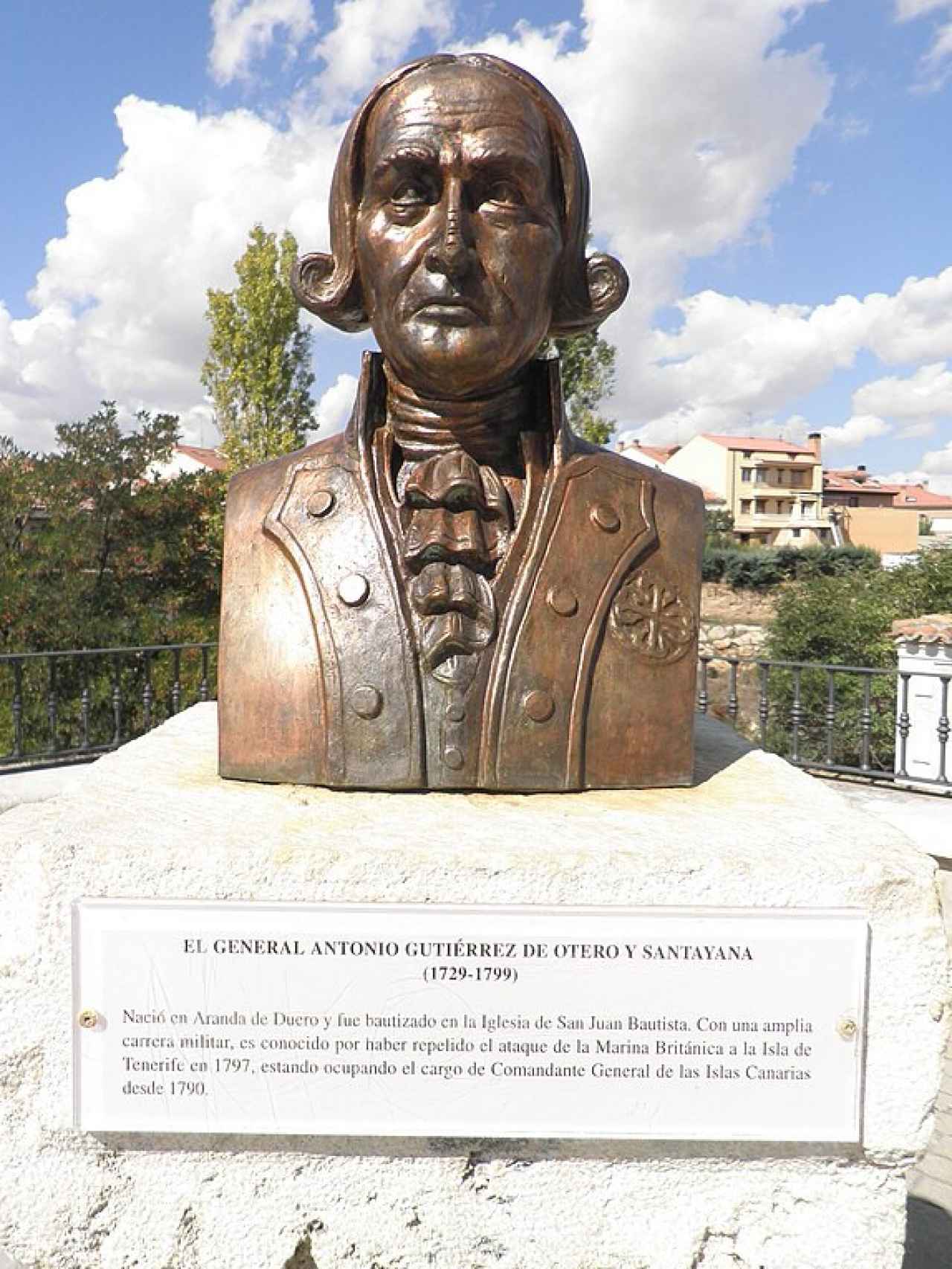Busto de Antonio Gutiérrez de Otero y Santayana.