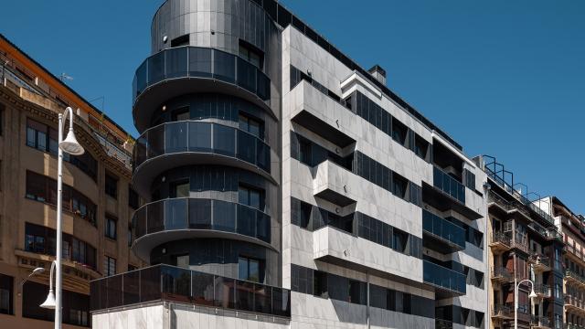 El edificio que un arquitecto ha definido como el más feo de España.