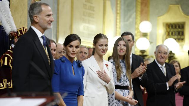 La Familia Real durante la jura de la Constitución de Leonor