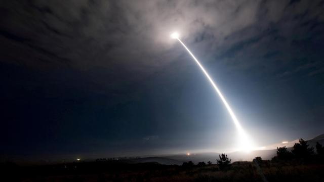 El misil Minuteman III en un lanzamiento de prueba.