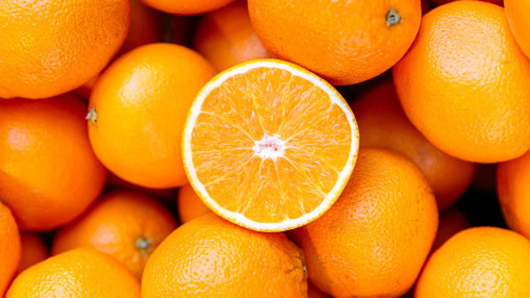 Las naranjas tienen numerosas propiedades beneficiosas para la salud.